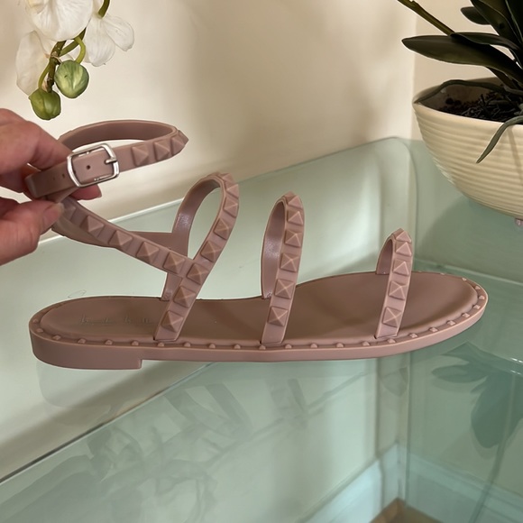 Nicole Miller Studded Rubber Sandals - Picture 3 of 9